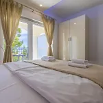 Palace Paulina B Apartman *