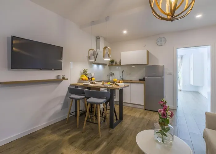 Palace Paulina B Lägenhet Novi Vinodolski